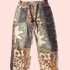 Free people floral patchwork moxie jeans size 31